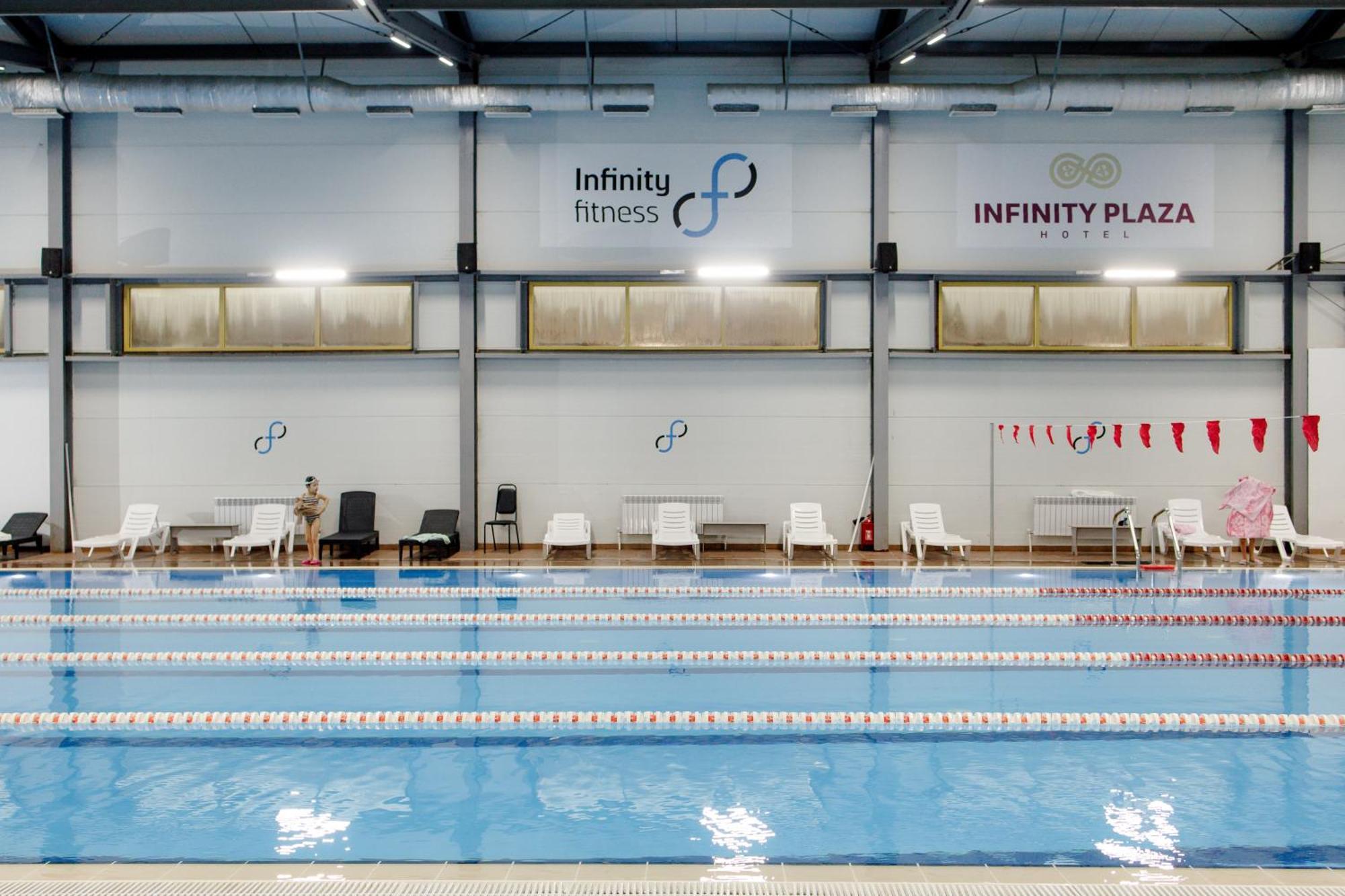 Infinity Plaza Block 1 Otel Atyraū Dış mekan fotoğraf